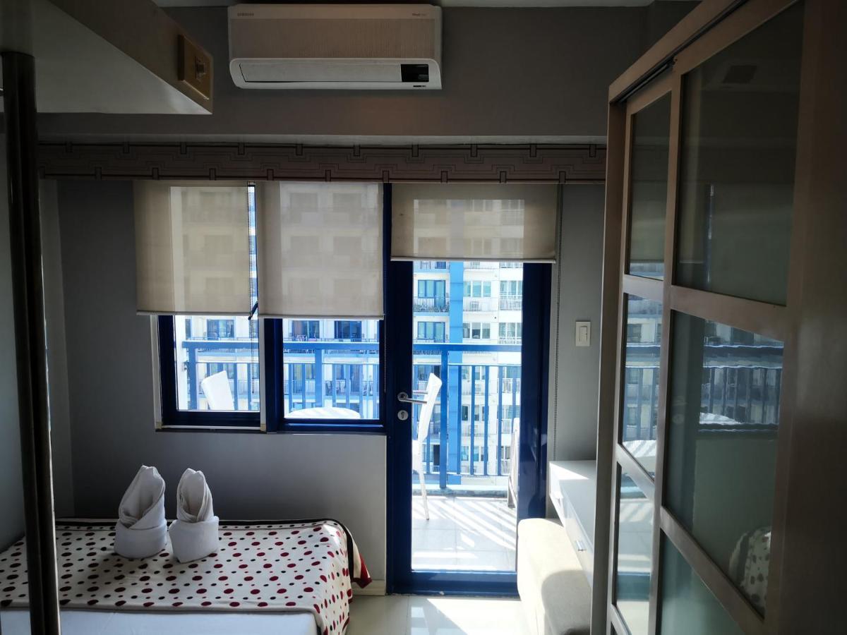 Bliss Staycation At Sea Residences By John Manila Eksteriør bilde
