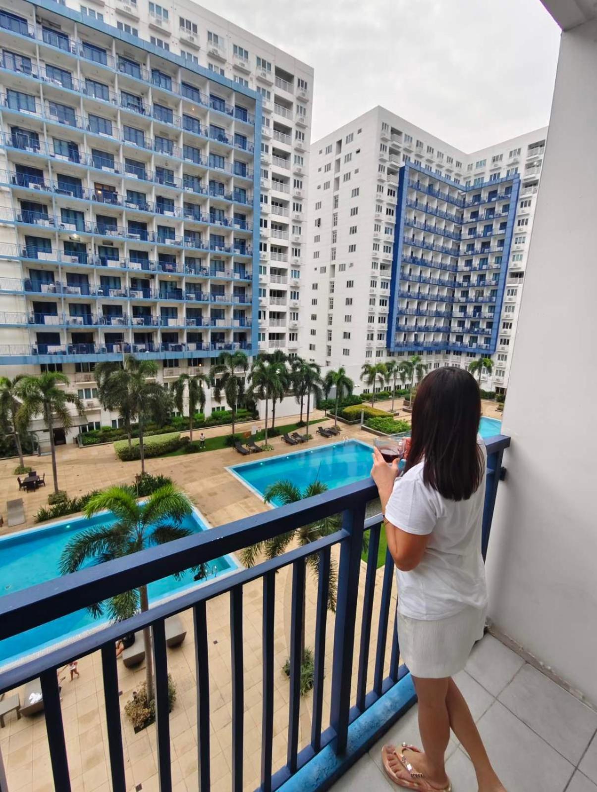 Bliss Staycation At Sea Residences By John Manila Eksteriør bilde