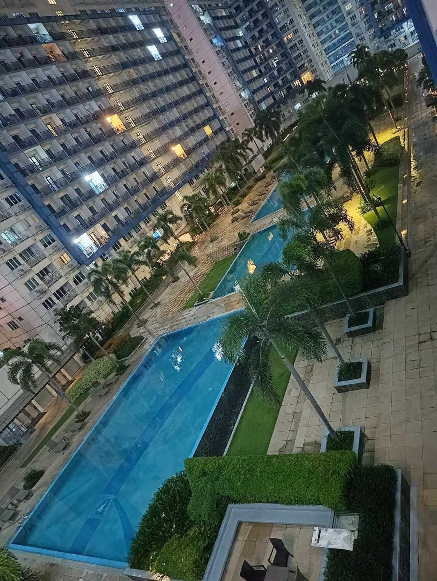 Bliss Staycation At Sea Residences By John Manila Eksteriør bilde