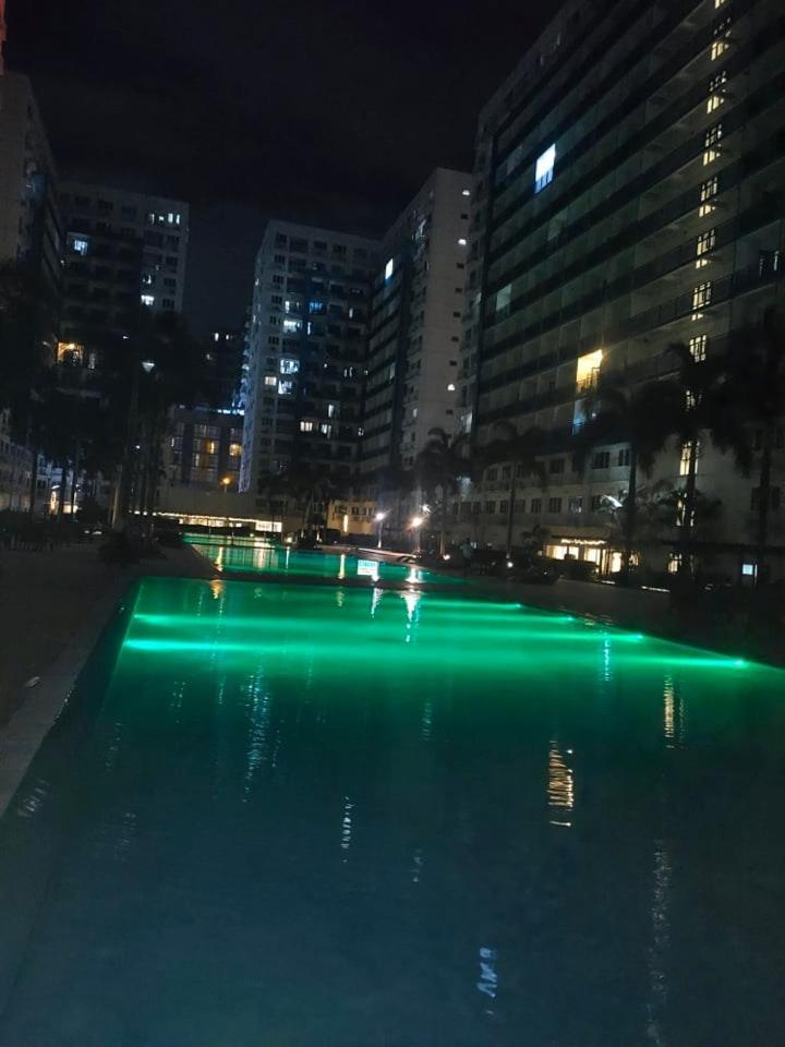 Bliss Staycation At Sea Residences By John Manila Eksteriør bilde